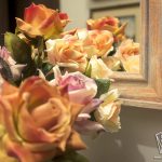 Ingresso casa con vaso di fiori